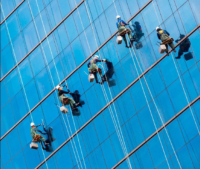 Nossos negócios visam simplificar
a vida dos clientes com soluções
competitivas e sólidas.